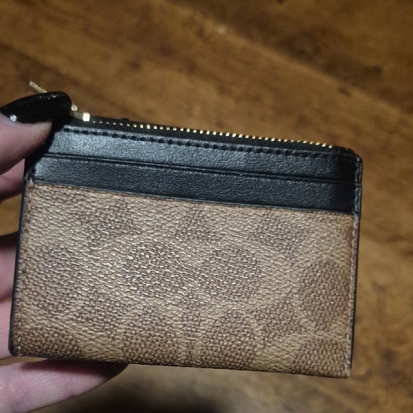 Coach Dark Brown Signature Wallet - Picture 3 of 4